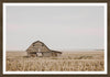 Œuvre d’art mate encadrée « Leaning Barn » avec verre - 25 po x 37 po