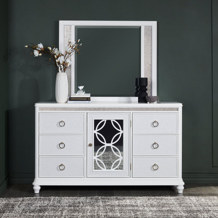 Commode somptueuse Ava de 67 po (L) x 39 po (H) à 7 tiroirs avec éclairage à DEL pour la chambre à coucher - blanche