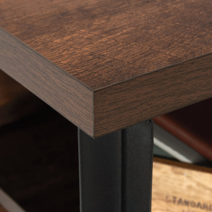 Crédence de bureau d’ordinateur Briarbrook de 60 po de qualité commerciale avec compartiments ouverts - brune