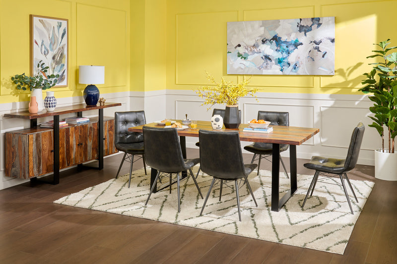 Table de salle à manger Bowery de 80 po (L) en sheesham et métal avec base trapézoïde - brune