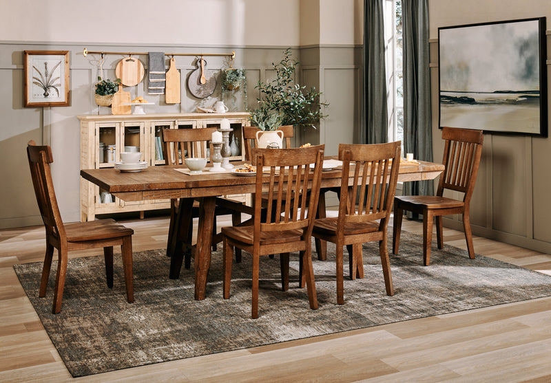 Table de salle à manger Cedar de 72,07 po (L) en pin avec base à tréteaux - brune