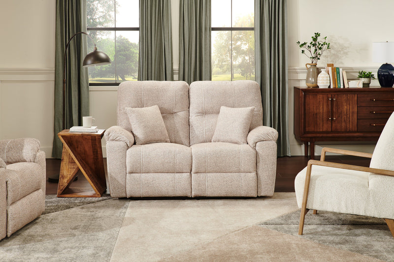 Causeuse à inclinaison électrique Dawson de 64 po fabriquée au Canada en tissu avec port USB et coussins décoratifs - beige