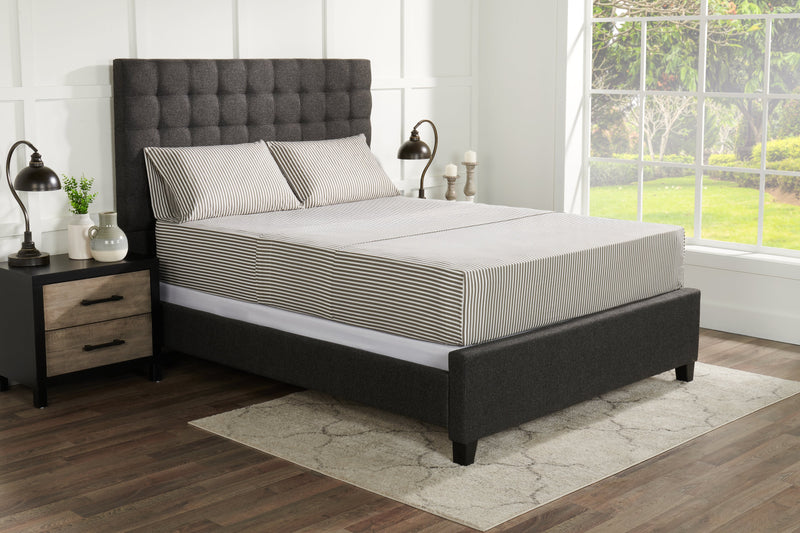 Ensemble de draps Striped de 4 pièces en coton pour très grand lit - gris foncé
