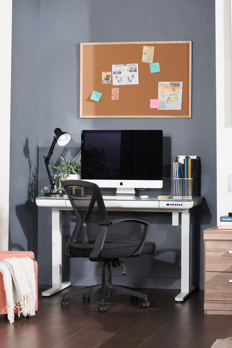 Chaise de bureau Dominic de 23,5 po avec dossier à mailles - noire