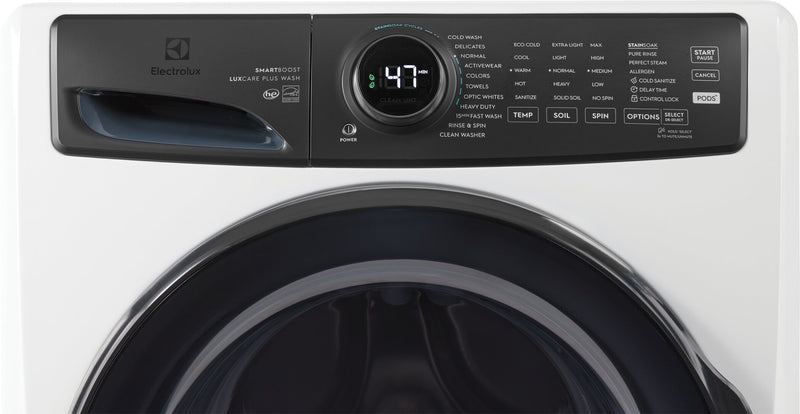 Laveuse à chargement frontal Perfect SteamMC de 5,2 pi³ et sécheuse à gaz de 8 pi³ Electrolux - blanches 