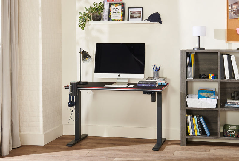 Bureau de jeu Finch de 47 po avec réglage électrique de la hauteur et éclairage à DEL RVB - noir