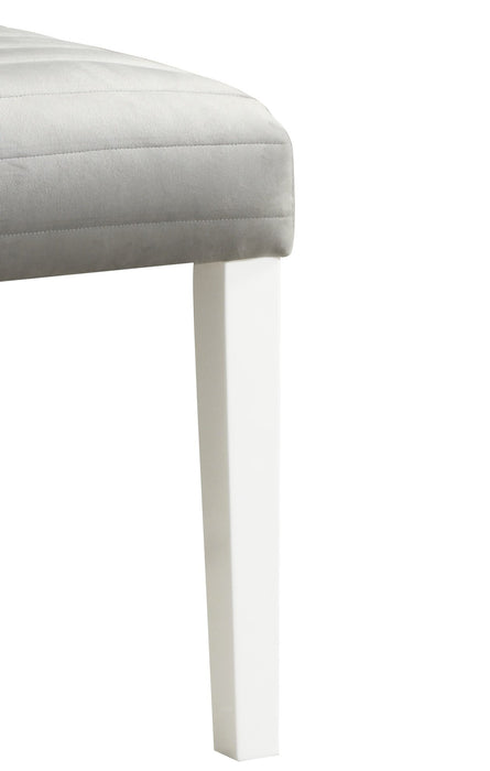 Ensemble de salle à manger somptueux Garbo 7 pièces avec table de 78,75 po (L), incrustation de verre, base piédestal et 4 chaises - blanc