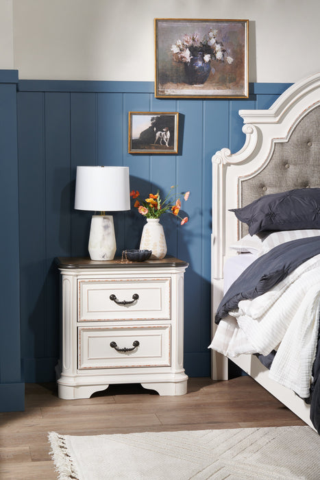 Table de nuit Grace de 28 po (L) x 28 po (H) à 2 tiroirs avec ports USB intégrés - blanc antique