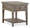 Table de bout traditionnelle Hanson de 20 po en pin - gris tourterelle