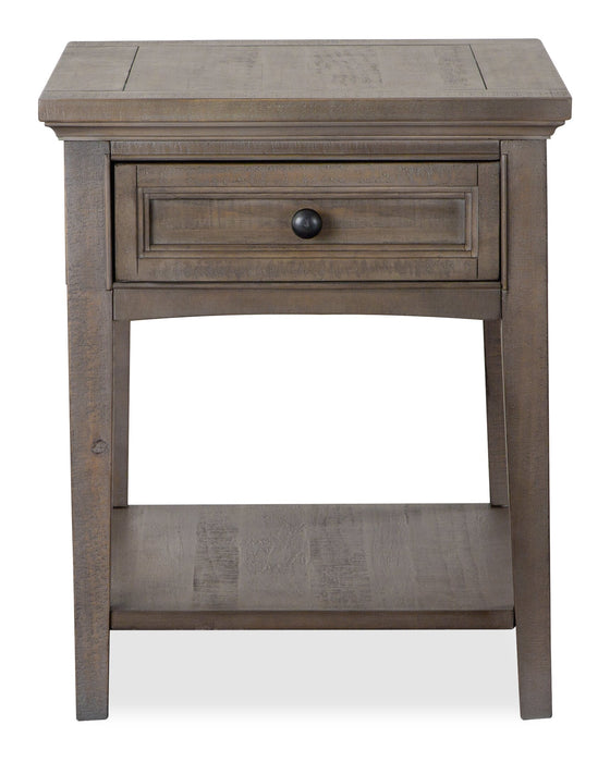 Table de bout traditionnelle Hanson de 20 po en pin - gris tourterelle