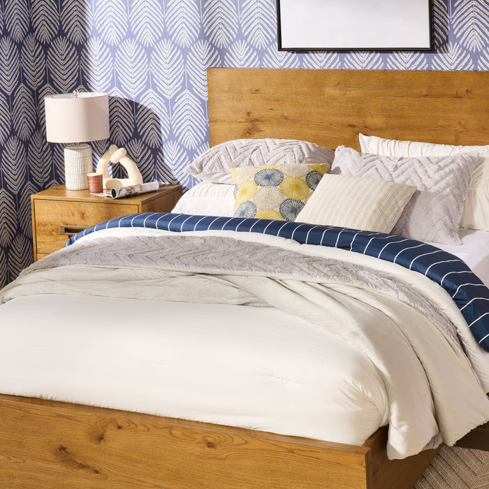 Lit à panneaux Henri de Scott Living en bois avec tête de lit et cadre de lit, brun - format grand lit