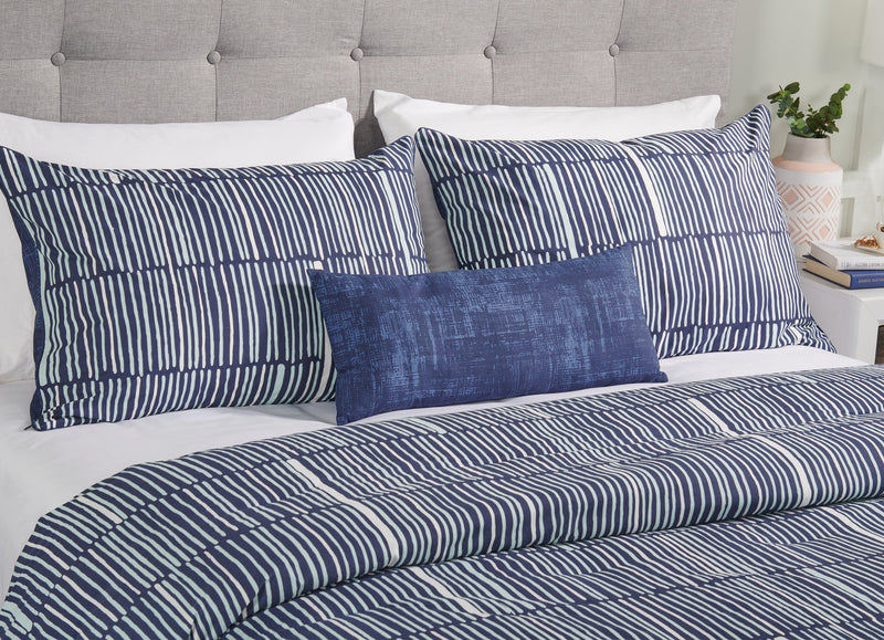 Ensemble d'édredon Lines 4 pièces de Kort & Co. pour très grand lit - bleu
