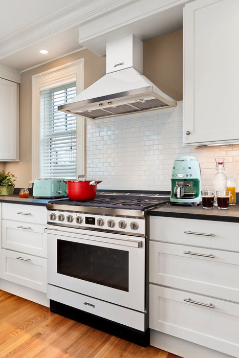 Hotte de cuisinière murale Smeg Portofino de 36 po - KPF36UWH