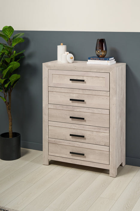 Commode verticale de chambre à coucher Lark de 35 po (L) x 47 po (H) à 5 tiroirs - blanc rustique