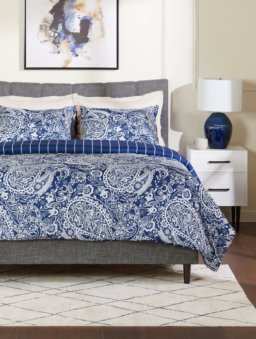 Ensemble d’édredon Lochlan 3 pièces pour lit double et grand lit - bleu marine et blanc