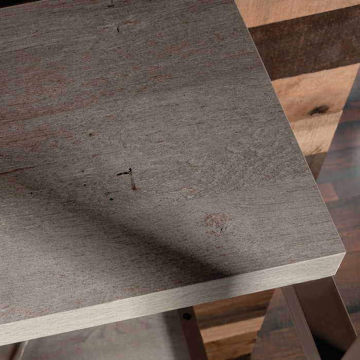 Crédence d’ordinateur Manhattan Gate de 60 po de qualité commerciale avec tablette - chêne mystique