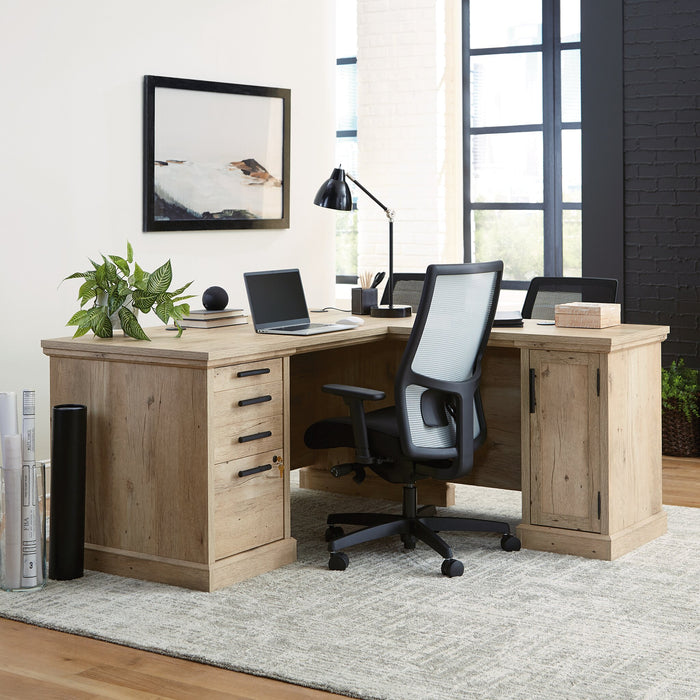 Bureau en forme de L Mason Peak de 59,06 po de qualité commerciale à 3 tiroirs avec armoire - chêne clair