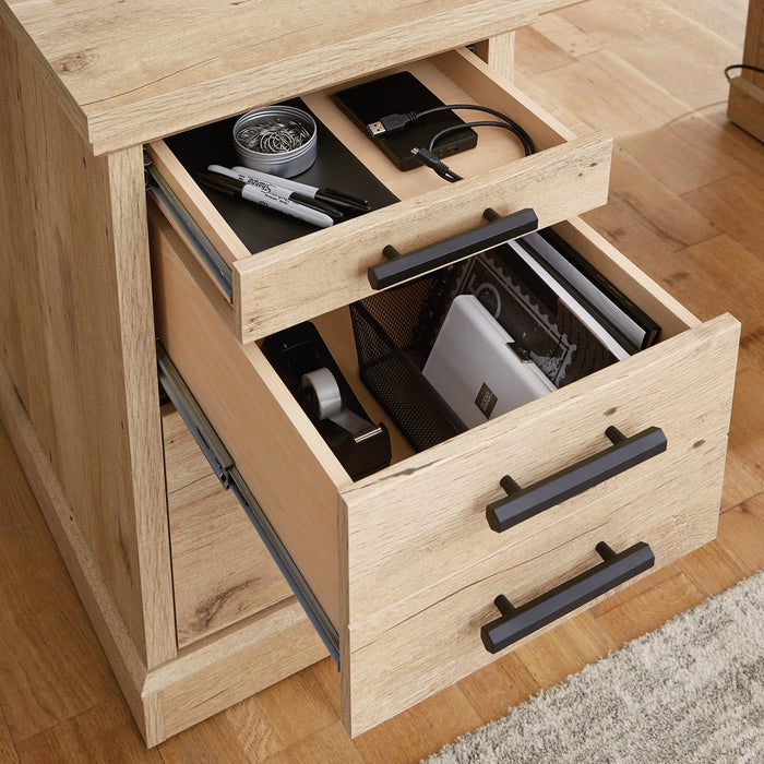 Bureau de style bahut Mason Peak de 71,10 po de qualité commerciale à 3 tiroirs avec armoire - chêne clair