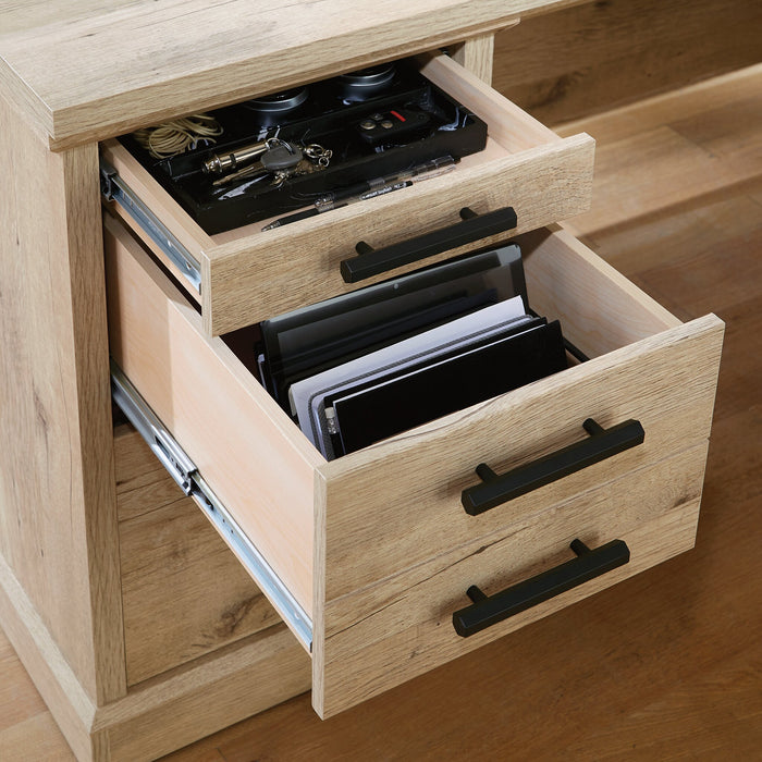 Bureau en forme de L Mason Peak de 71,10 po de qualité commerciale à 3 tiroirs avec armoire - chêne clair