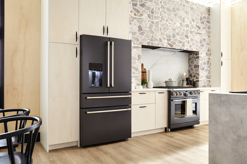 Réfrigérateur Café de 22,3 pi³ et de 36 po à 4 portes - noir mat - CXE22DP3PD1