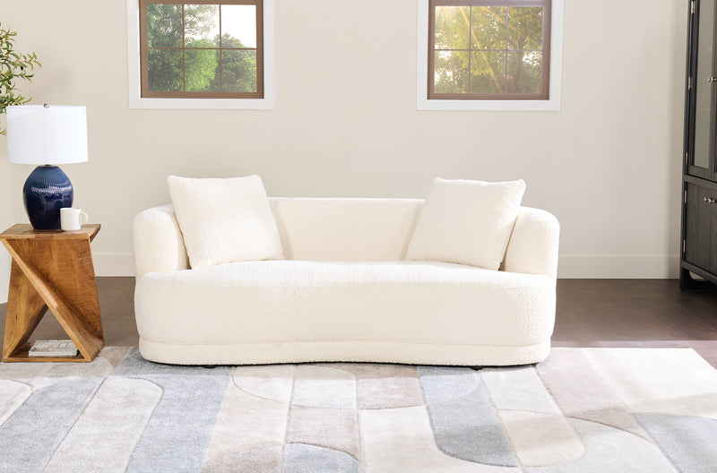 Causeuse arrondie Moon de 78 po en tissu avec coussins décoratifs - blanc amande laineux