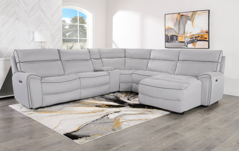 Sofa sectionnel de droite à inclinaison électrique Newport de Cindy Crawford Home 6 pièces en suédine avec port USB - gris