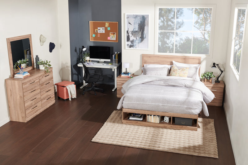 Commode de chambre à coucher Oakley de 49 po (L) x 37 po (H) à 8 tiroirs, fabriquée au Canada - naturelle