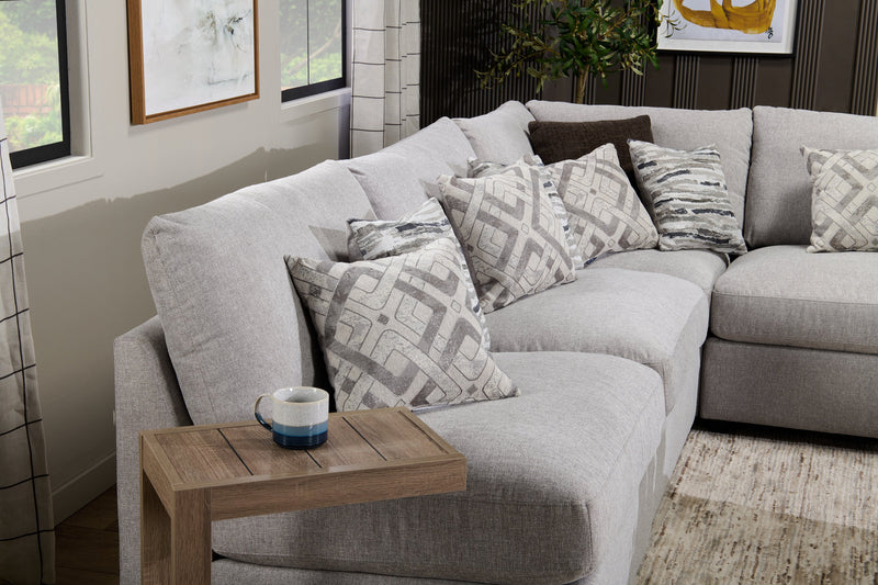 Table de fauteuil Orrie de 11,75 po en forme de C - taupe