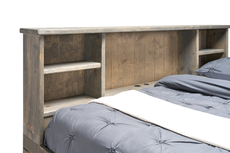 Lit de rangement Piper en pin massif gris bois de grève avec tête de lit bibliothèque pour enfants - format lit double