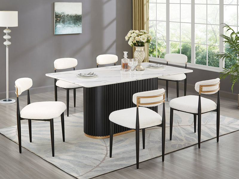 Table de salle à manger Capri de Kort & Co. de 72 po (L) avec dessus en imitation de marbre, touches dorées et base piédestal - noire et blanche