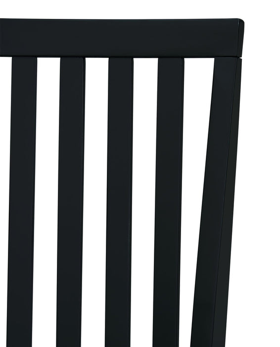 Chaise de salle à manger Bryn avec siège en tissu, dossier à lattes - noire