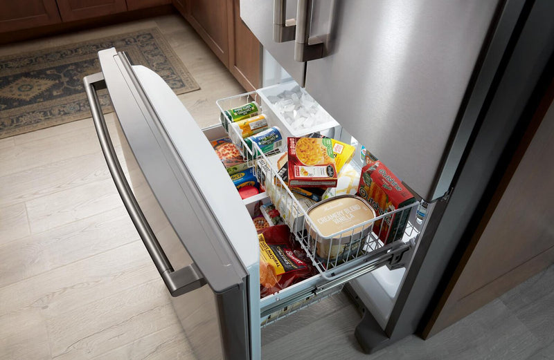 Réfrigérateur Maytag de 25 pi³ et de 36 po à congélateur inférieur - acier inoxydable résistant aux traces de doigts - MRFF4236RZ