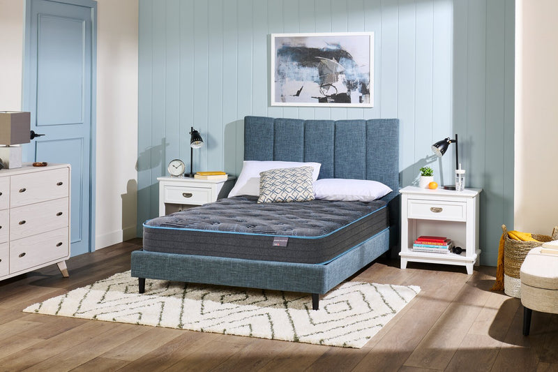 Matelas ferme à plateau régulier Advance Ultra de Springwall pour grand lit 