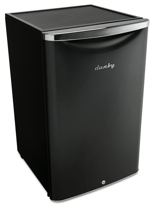 Mini réfrigérateur Danby de 4,4 pi³ et de 20,8 po à 1 porte - noir - DAR044A6MDB