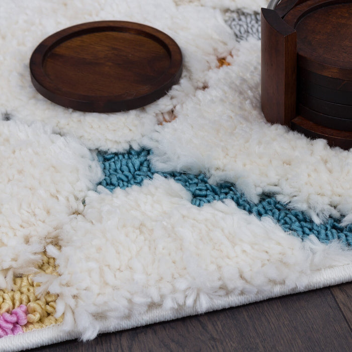 Carpette à poil long Robin multicolore à motif marocain - 5 pi 3 po x 7 pi 7 po