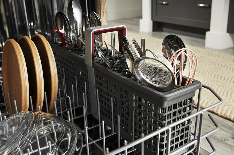 Lave-vaisselle KitchenAid de 24 po et de 47 dBA avec panier à ustensiles sur le troisième niveau - acier inoxydable PrintShieldMC - KDFS224SPS