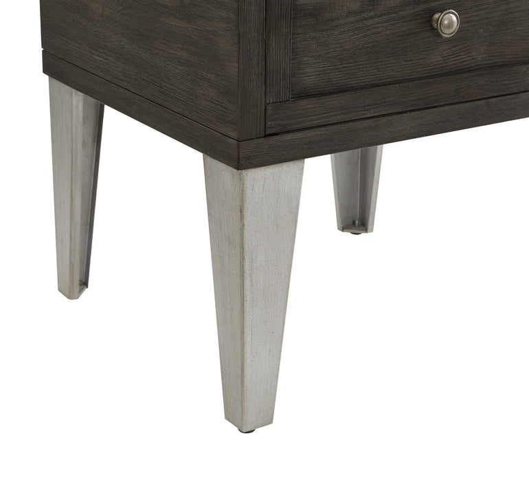 Table de bout industrielle London de 19 po - fini en bois gris et pattes en métal argenté   
