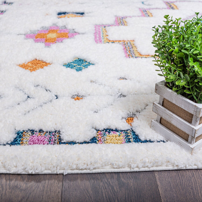 Carpette à poil long Ellis multicolore à motif géométrique - 5 pi 3 po x 7 pi 7 po