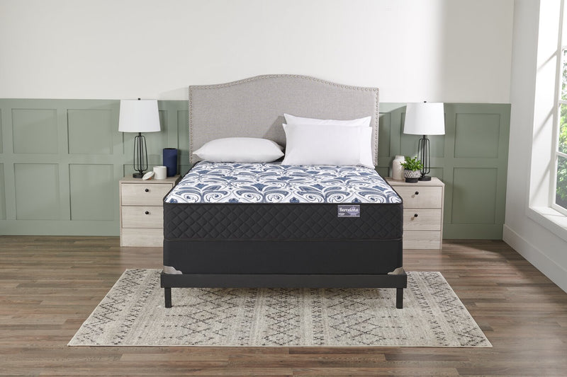Matelas semi-ferme à plateau régulier Barcelona de Springwall pour grand lit