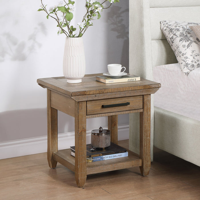 Table de bout rustique Cedar de 24 po avec tiroir de rangement - pin naturel