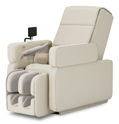 Panasonic Real Pro High Quality Synthetic Leather Full Body Massage Chair - White | Fauteuil de massage complet Real ProMC de Panasonic en cuir synthétique de qualité supérieure - blanc