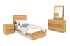 Ensemble de chambre à coucher Riley 6 pièces avec lit à panneaux, commode, miroir et table de nuit, fabriqué au Canada, naturel - format lit simple