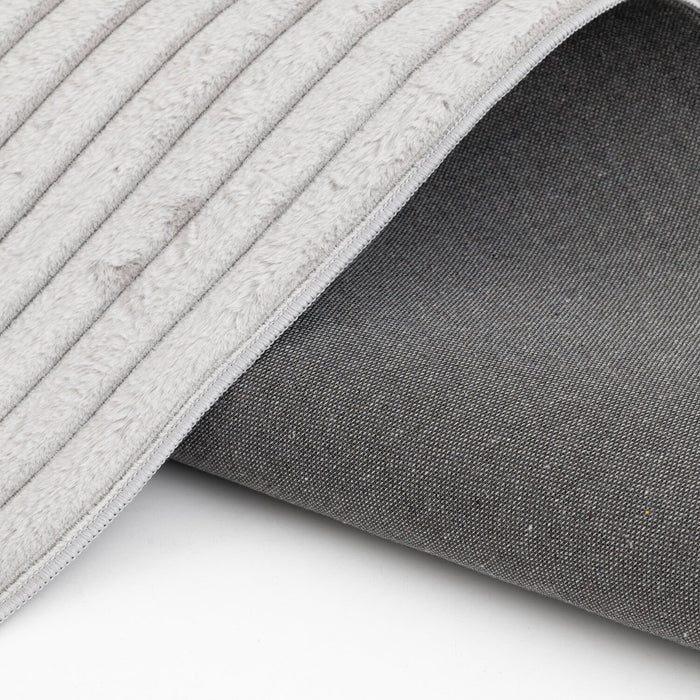 Carpette Channel gris clair - 7 pi x 10 pi
