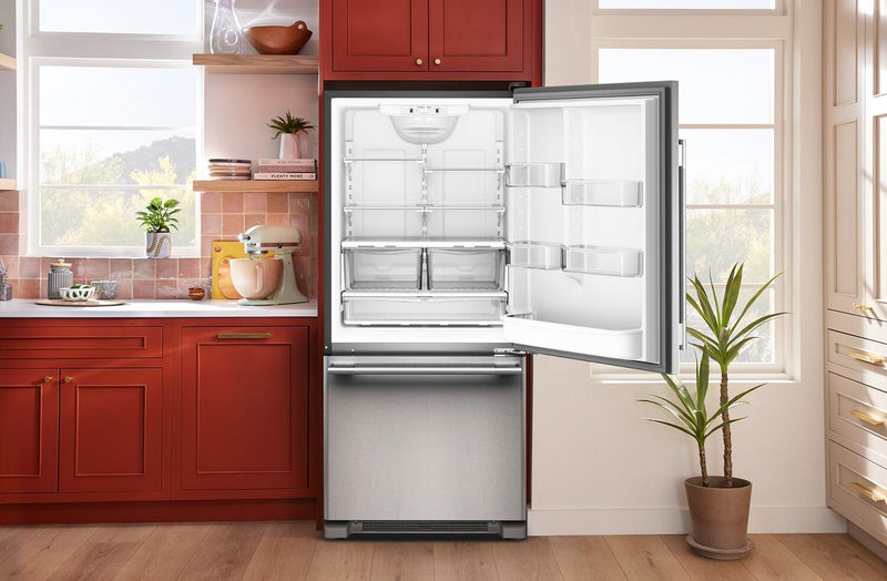 Réfrigérateur KitchenAid de 19 pi³ et de 30 po de profondeur standard à congélateur inférieur - KRBR130SPS