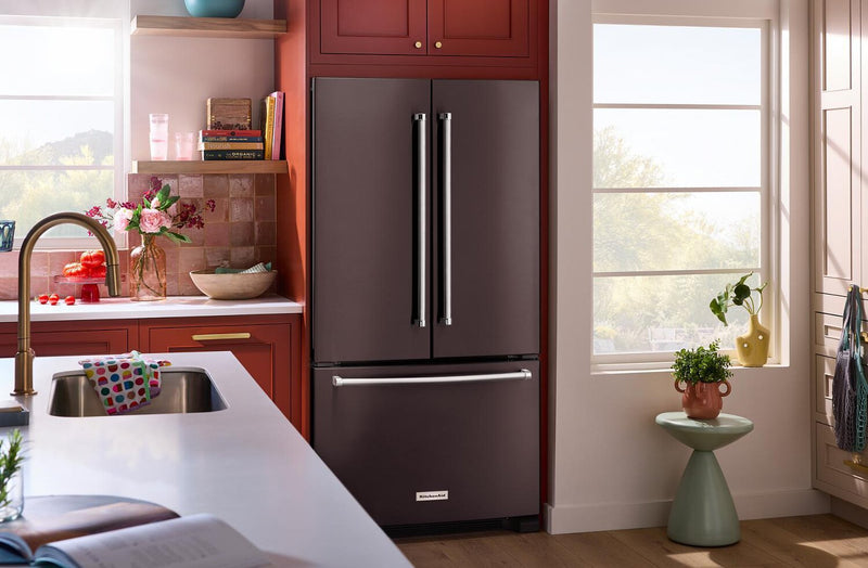 Réfrigérateur KitchenAid de 36 po et de 20 pi3 de profondeur comptoir à portes françaises - acier inoxydable noir - KRFC136RBS