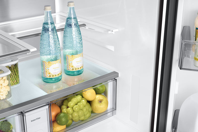 Réfrigérateur BESPOKE Samsung de 29 pi³ et de 36 po à portes françaises avec écran AI Home - RF90F29BECRAA