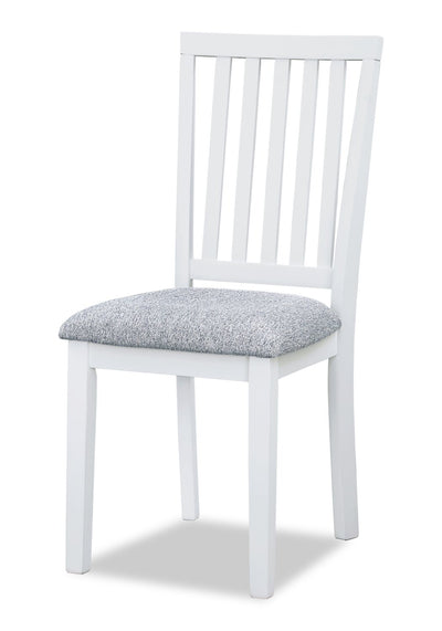 Bryn Dining Chair with Fabric Seat, Slat-Back – White and Grey | Chaise de salle à manger Bryn avec siège en tissu, dossier à lattes – blanch et gris