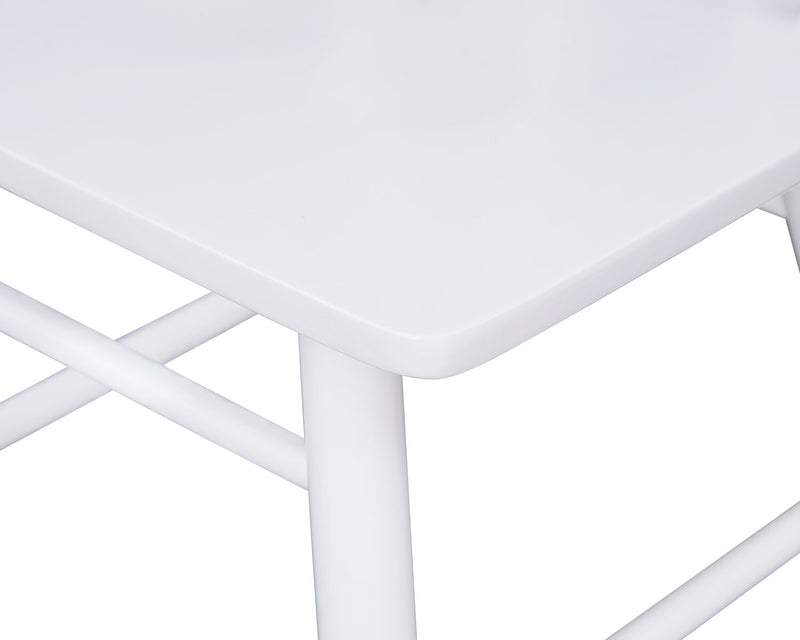 Chaise de salle à manger Remi avec dossier à lattes courbé - blanche