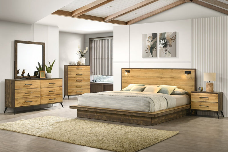 Ensemble de chambre à coucher Silas 6 pièces brun rustique avec lit plateforme, commode, miroir, table de nuit et éclairage à DEL - format très grand lit