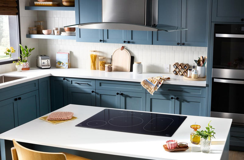 Surface de cuisson à induction Whirlpool de 30 po à 4 éléments - noire - WCIT7030SB